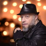 Александр Елин