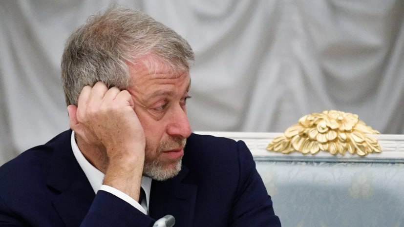 Израильская Правда. Миллиардер Роман Абрамович вместе с израильской благотворительной организацией «ЗАКА» подал в суд против банка «Мизрахи-Тефахот»