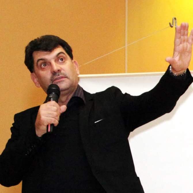 поэт Владимир Вишневский о Хануке