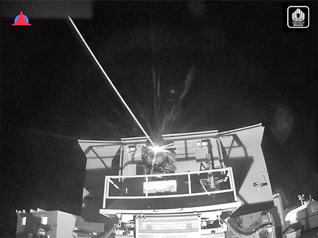 Израильская Правда. Израиль развернул на границе с Газой лазерную систему «Щит света»f/