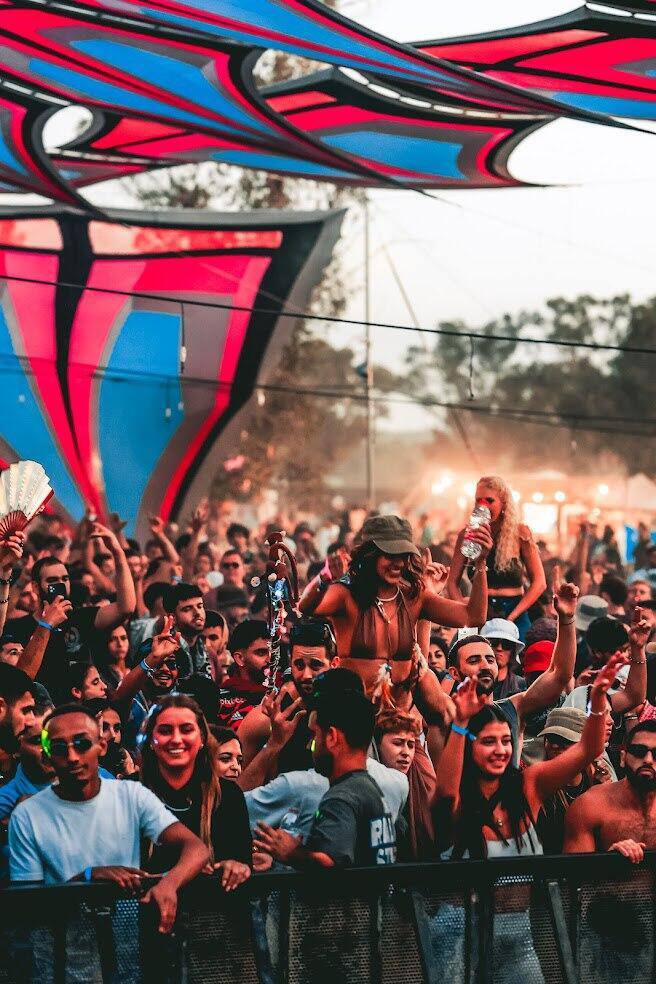 Израильская Правда. Пережившие атаку ХАМАСа участники музыкального фестиваля Нова подают в суд на государство Израиль.