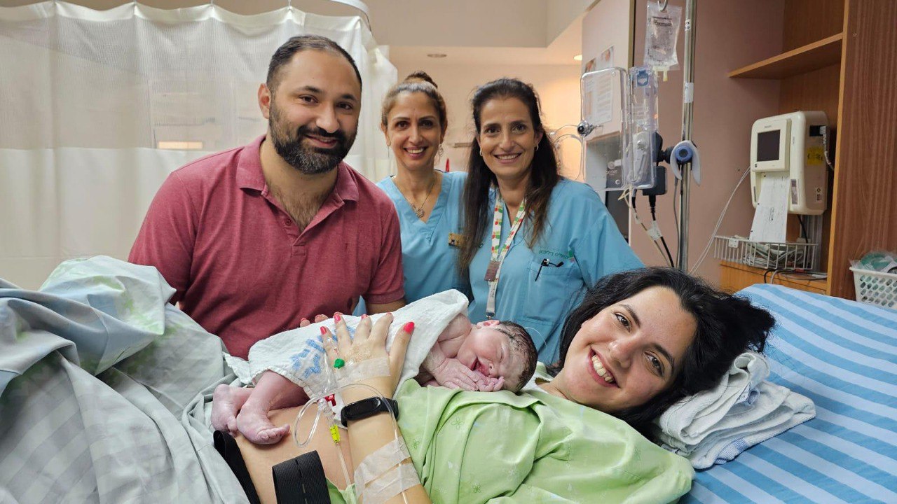 Израильская Правда. Первая девочка в 2024 году: роды во время обстрела Хамаса