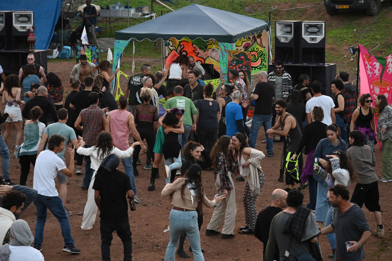 Израильская Правда. Вчера недалеко от Афулы состоялся музыкальный рейв-фестиваль.