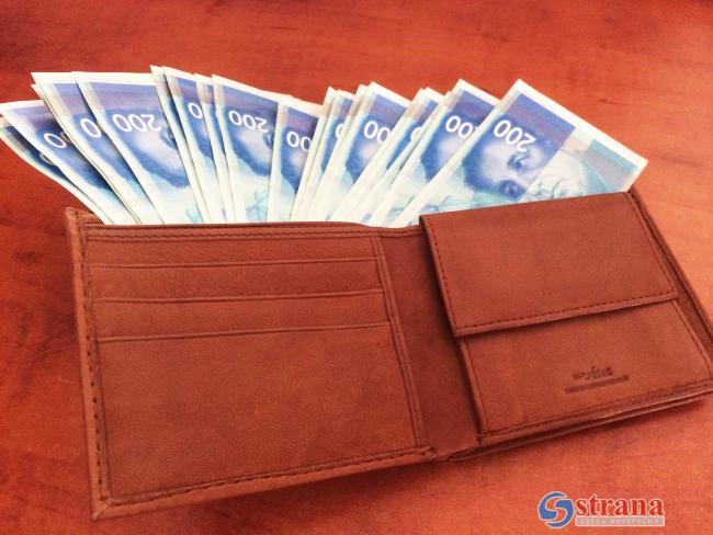 Израильская Правда. Средняя зарплата в госсекторе в полтора раза выше средней зарплаты по стране