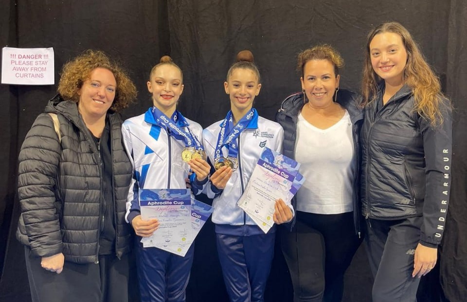 Израильская Правда. Израильтянка Мейталь Мааян Сумкин стала победительницей в упражнениях с мячом в соревнованиях юниоров