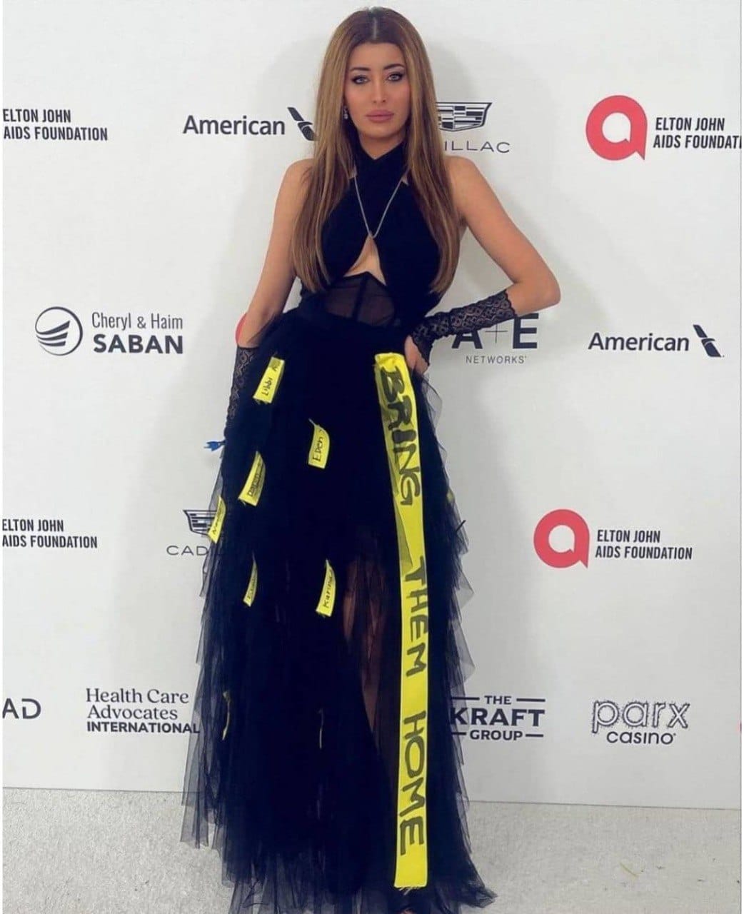 Израильская Правда. Сара Идан, «Мисс Ирак 2017», на благотворительное мероприятие Элтона Джона