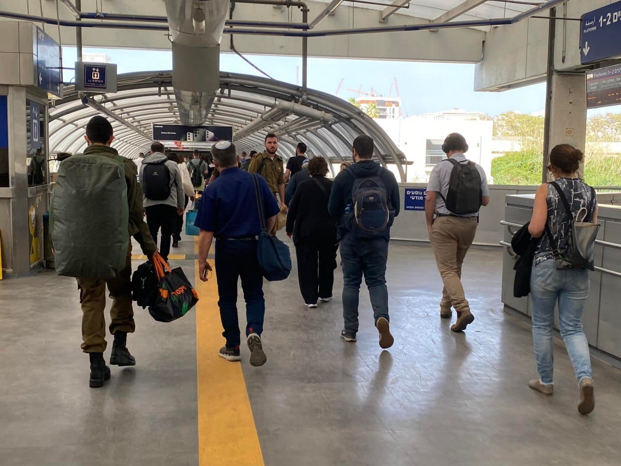 Израильская Правда. Минтранс Израиля официально представил реформу тарифов на проезд в автобусах и поездах