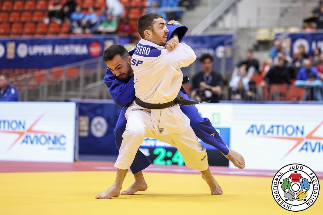 Израильская Правда. Израильтянин Барух Шмаилов (весовая категория до 66 кг) завоевал серебряную медаль