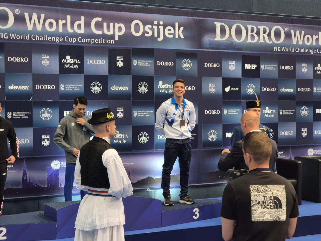 Израильская Правда. Израильтянин Александр Мякинин завоевал бронзовую медаль