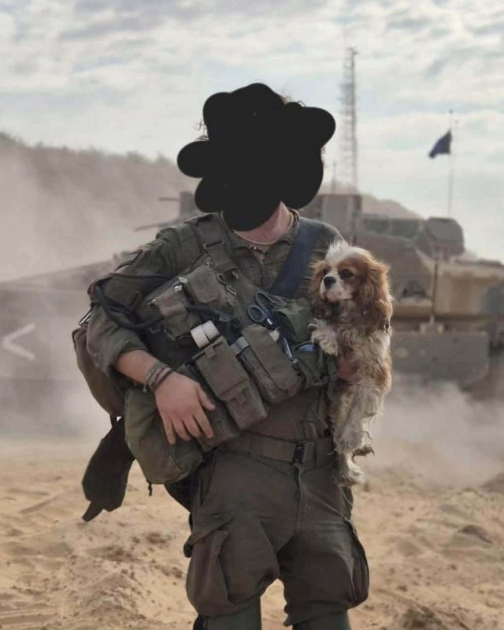 Собаку по кличке Билли похитили из кибуца Нир Оз 7 октября.