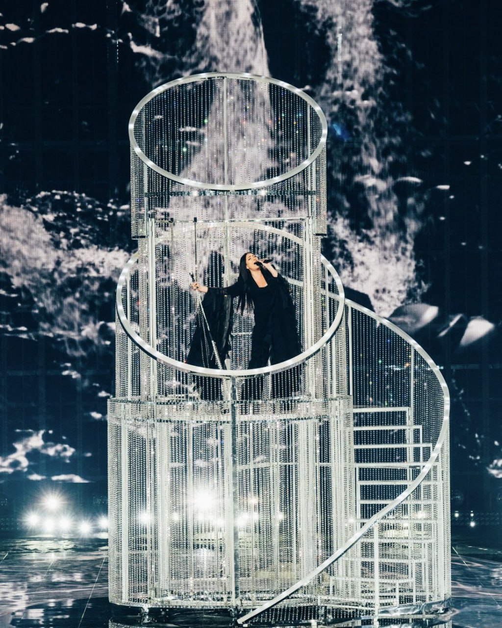 Так будет выглядеть выступление нашей звезды Юваль Рафаэль на Евровидении-2025!