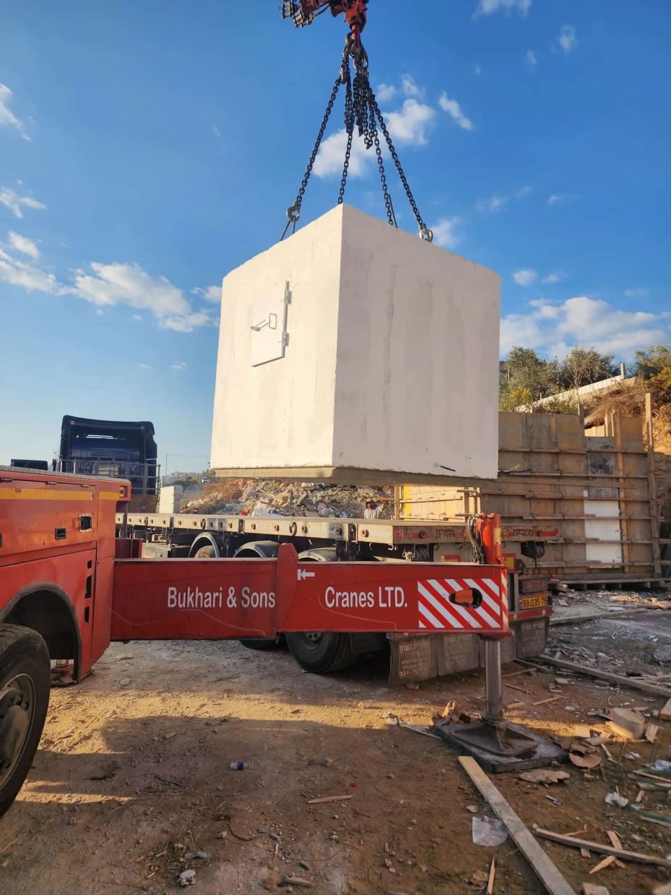 С помощью народного финансирования: защитные укрытия установлены в незащищённых деревнях Негева